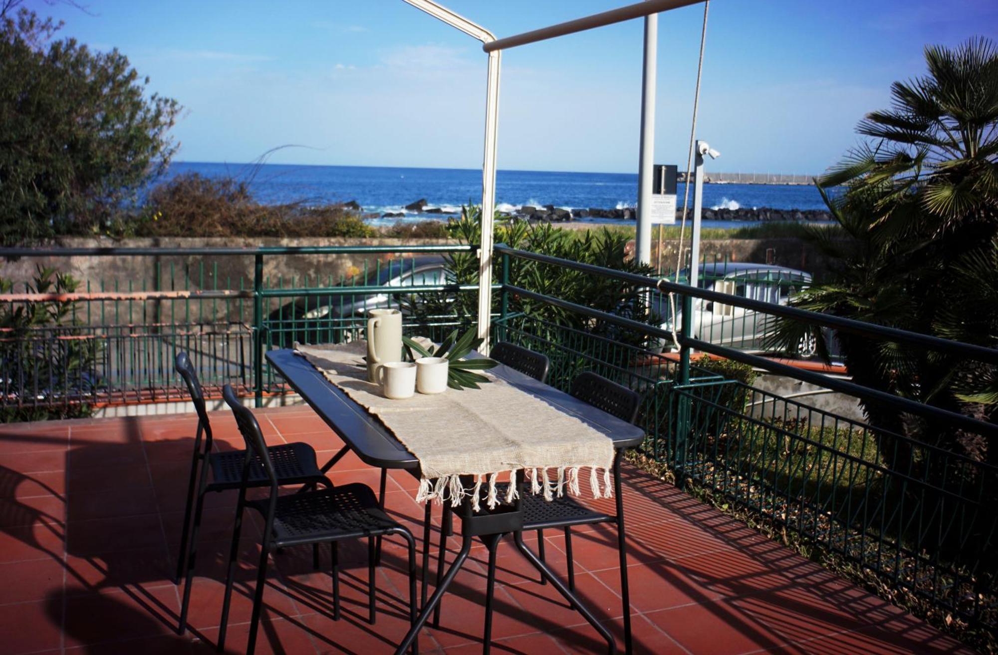 Al Giardino Sant'Anna Lejlighed Mascali Eksteriør billede